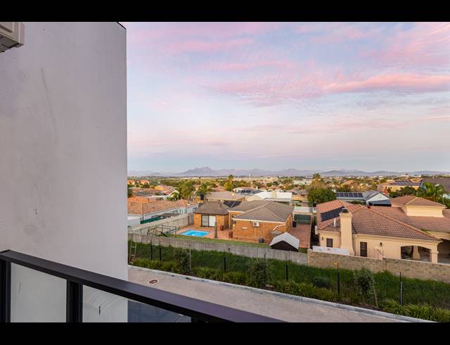 2 BEDROOM APARTMENT FOR SALE IN GROOT PHESANTEKRAAL ESTATE